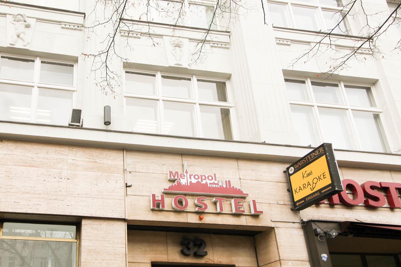 Metropol Hostel Berlin Exterior photo